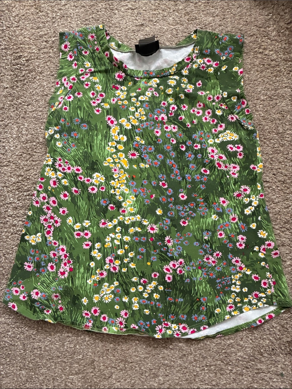Nooworks muscle tank in meadow